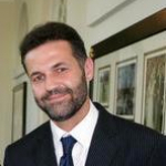 خالد حسيني 